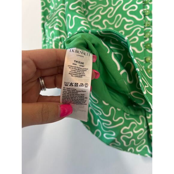 NEW LK Bennett Esme Ribbon Print Collared Short Sleeve Woven Top Green Size: 4 - Picture 6 of 8